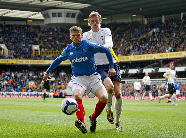 他连续打入 他连续打入