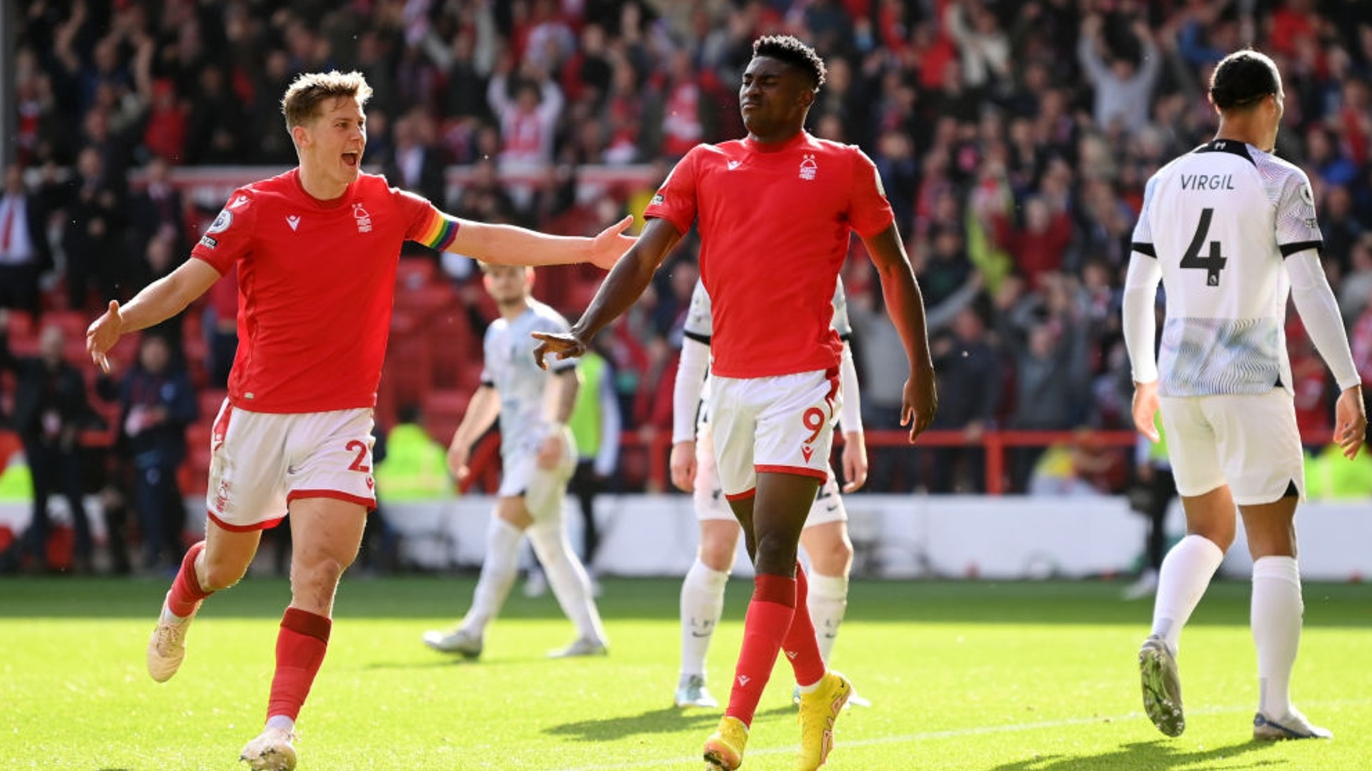 曼联需要根 曼联需要根