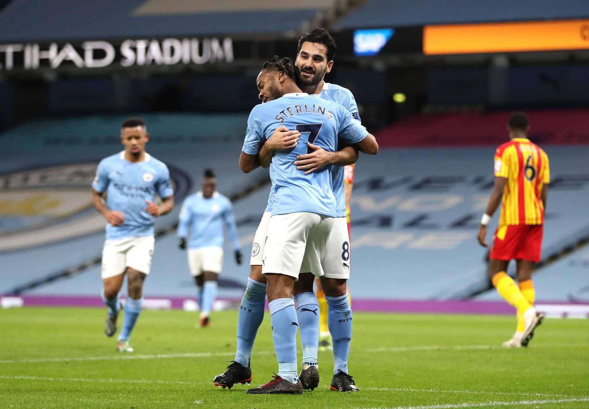 观者感到钦 观者感到钦